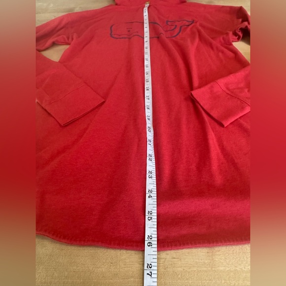 Vineyard Vines Edgartown Red t-shirt hoodie - Picture 6 of 7